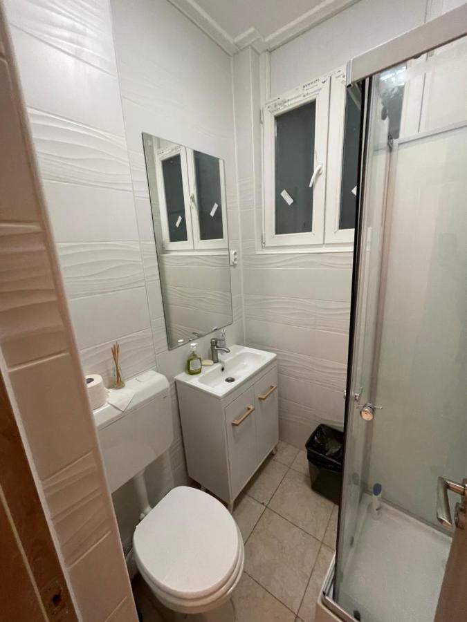 3 Rooms Apartament In The City Center Of Bucharest Exterior photo