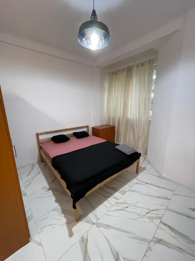 3 Rooms Apartament In The City Center Of Bucharest Exterior photo